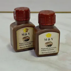 Pigmento semi permanente en polvo para cejas marrón medio