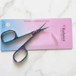 Tijera tornasol con protector para cutículas