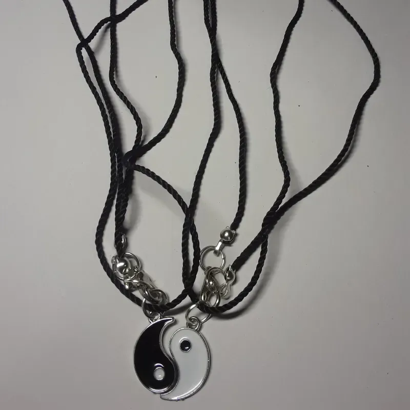 Pareja de collar de ying yang