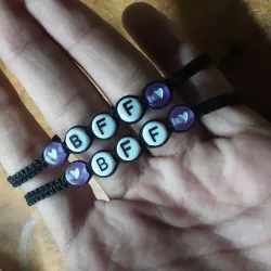 Pareja de mejores amigas