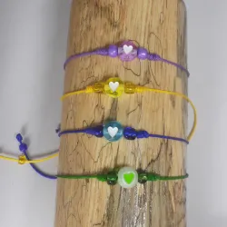 Pulsera sencilla con luneta 