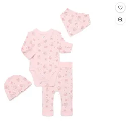 Conjunto de cuatro piezas de Minnie Mouse y Bambi