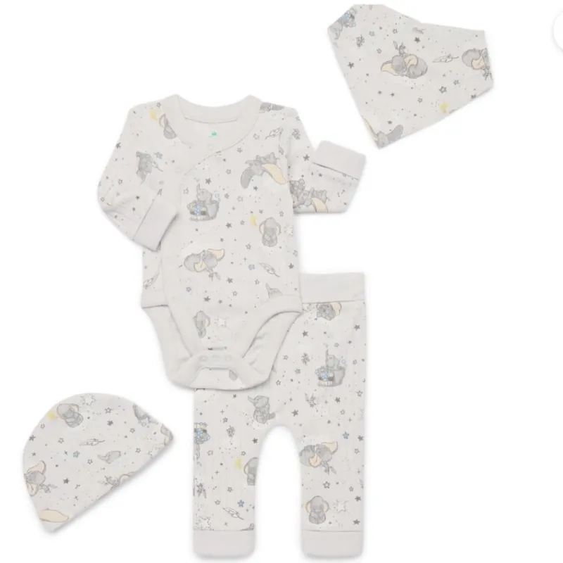 Conjunto de cuatro piezas de recién nacidos niño