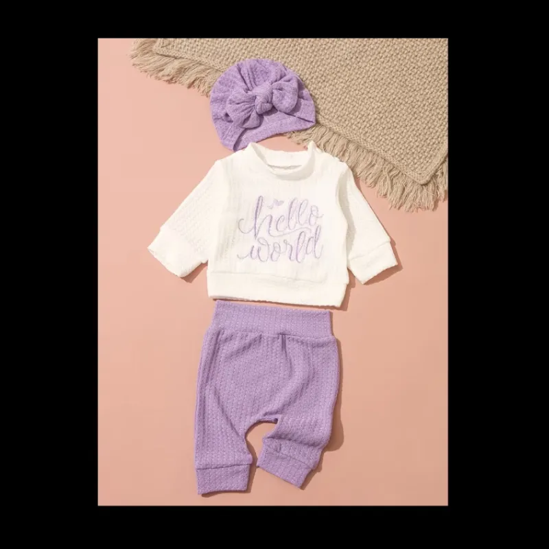Conjunto de recién nacido de tres piezas