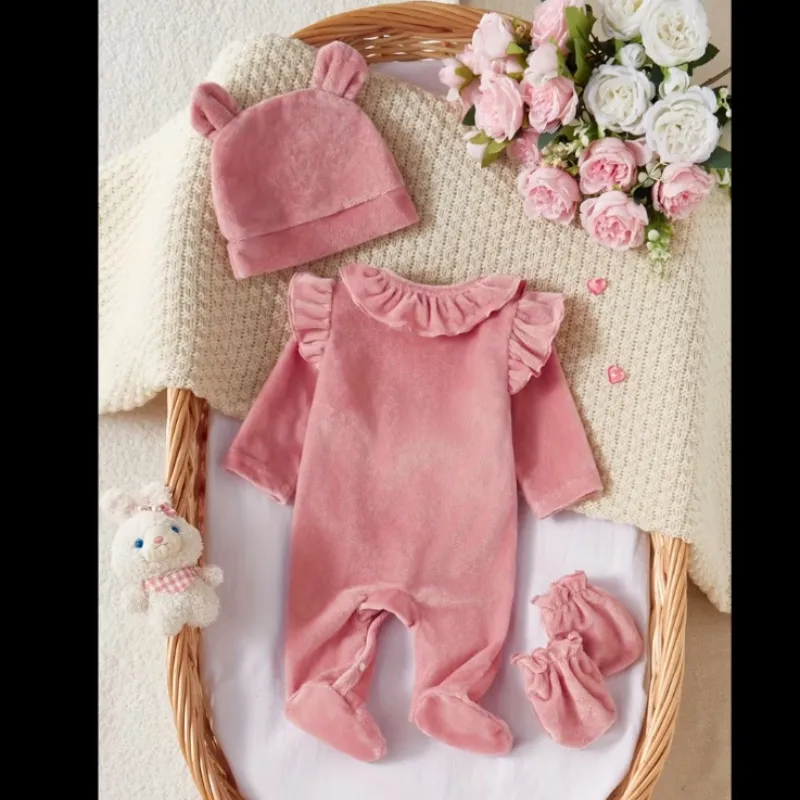 Conjunto de tres piezas de recién nacido, niña
