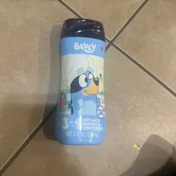 Head de baño, shampoo y acondicionador tres en uno de Bluey