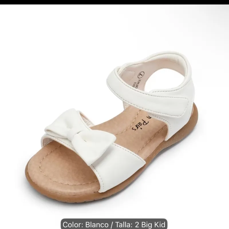 Sandalias de niña