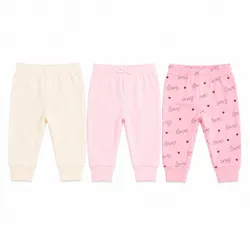 Set de tres pantaloncitos de niña