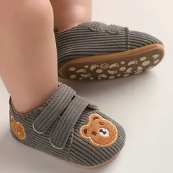 Zapaticos con ositos de niño