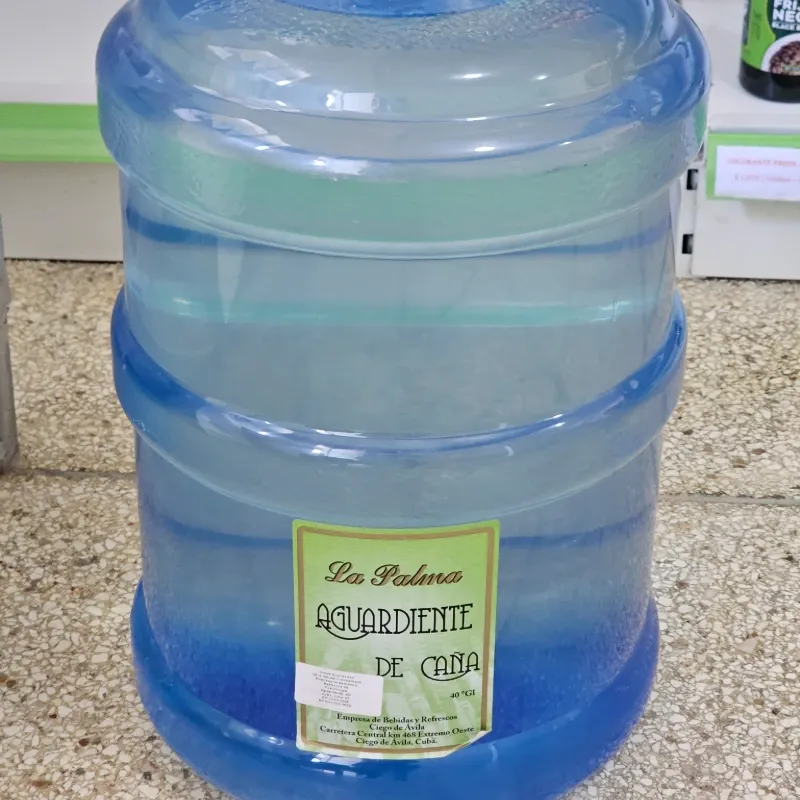 Aguardiente de Caña
