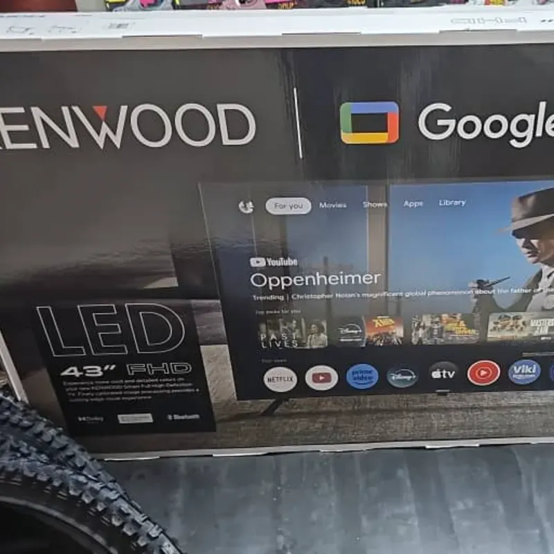 Televisor 43"