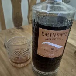 Ron Eminente 10 años
