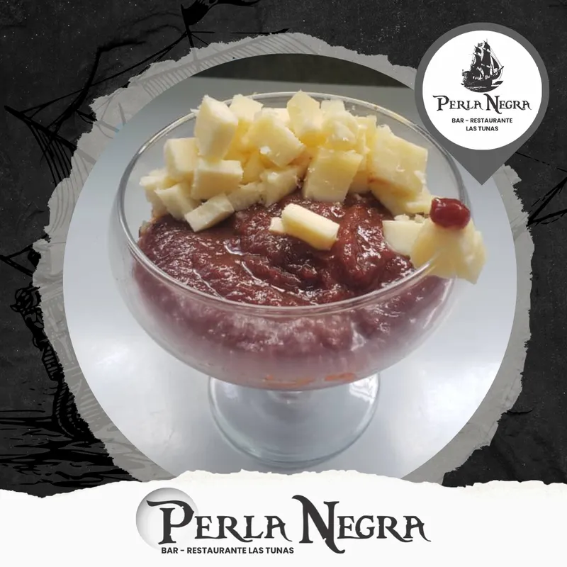 Mermelada de guayaba con queso gouda 