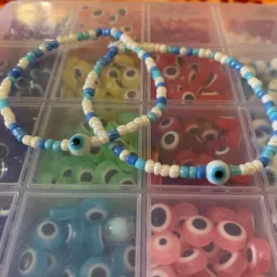 Pulsera de cuentas con ojo de cristal