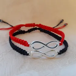 Pulseras tejidas con Infinito