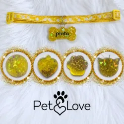 Collar pequeño amarillo con chapilla personalizada