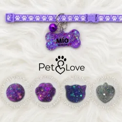 Collar pequeño morado claro con chapilla personalizada