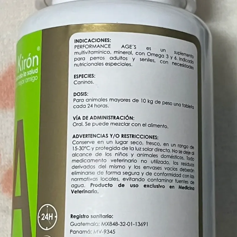 Suplemento nutricional con ácidos grasos esenciales y vitaminas