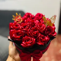 Caja redonda de 14 flores