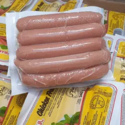 Salchicha de pollo 