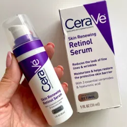 Serum de Retinol Renewing de Cerave (30ml)