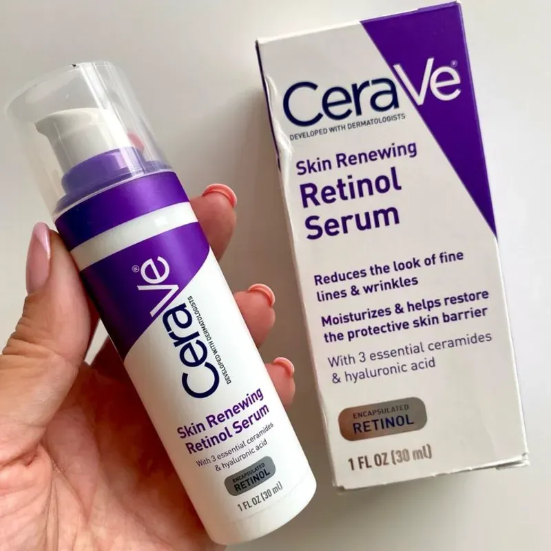 Serum de Retinol Renewing de Cerave (30ml)