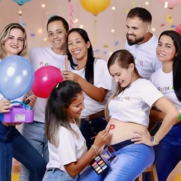 🎉 Hacemos tus sueños realidad 🎉

En Piñateando, nos especializamos en crear momentos inolvidables:

💛 Organización de eventos infantiles con temáticas personalizadas.
💚 Venta de artículos para fiestas, desde decoraciones hasta detalles únicos.
❤️ Confección de artículos personalizados, como piñatas, nombres, letras y más.

Todo lo que necesitas para una celebración especial, lo encuentras con nosotros. ¡Déjanos hacer de tu fiesta un recuerdo inolvidable!