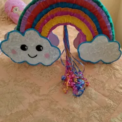 Piñata de arcoiris