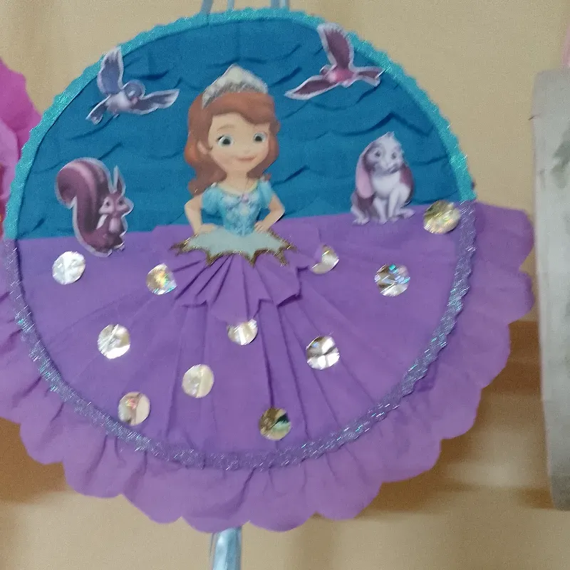 Piñata redonda de sofia