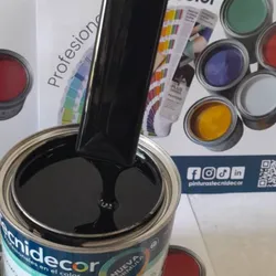 Esmalte sintético (aceite) NEGRO 1/4 galón 