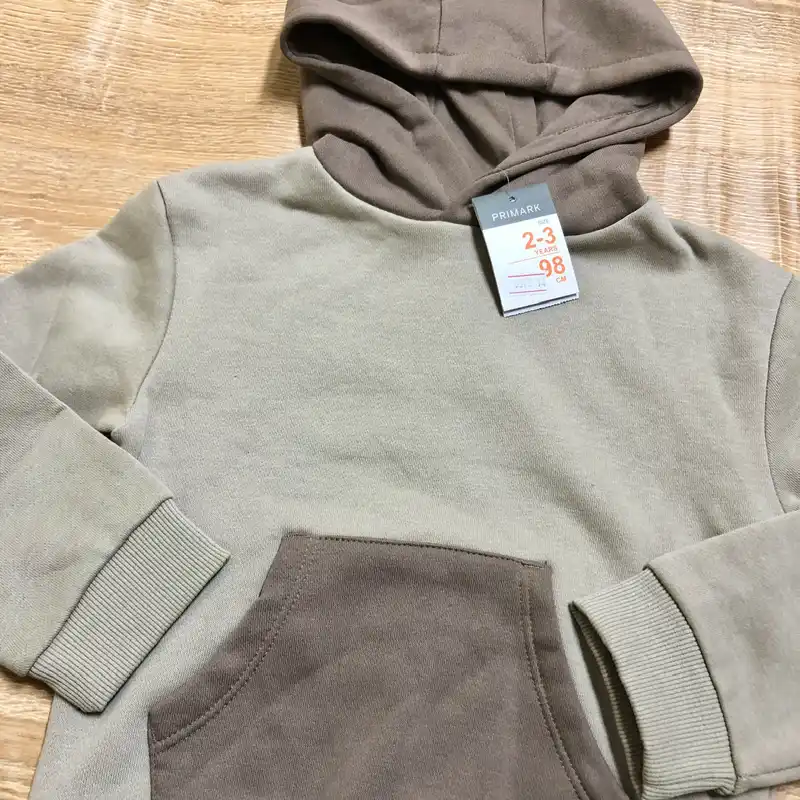 Abrigo color marrón 