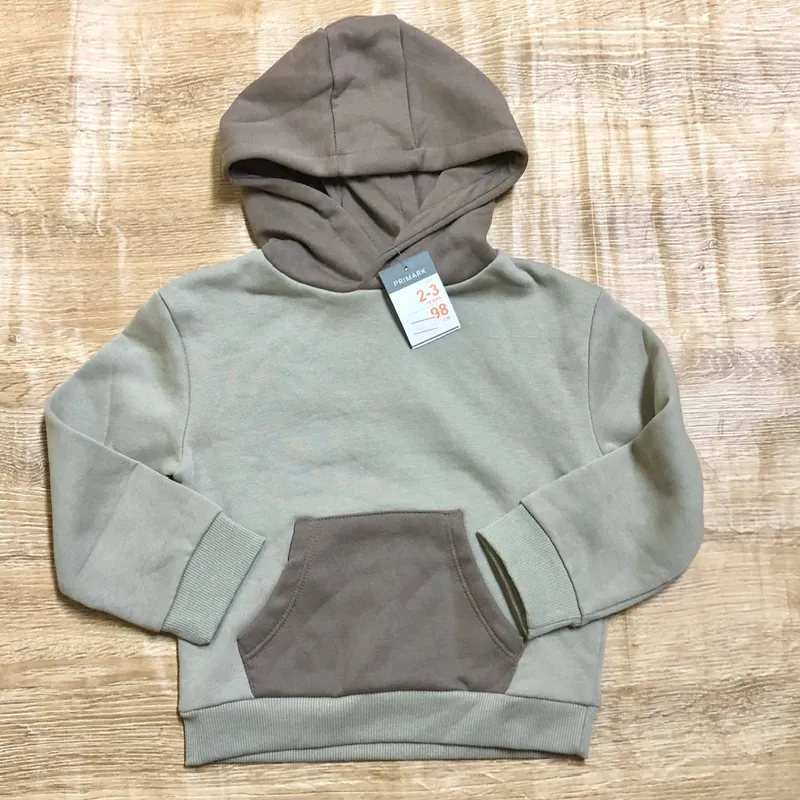 Abrigo color marrón 