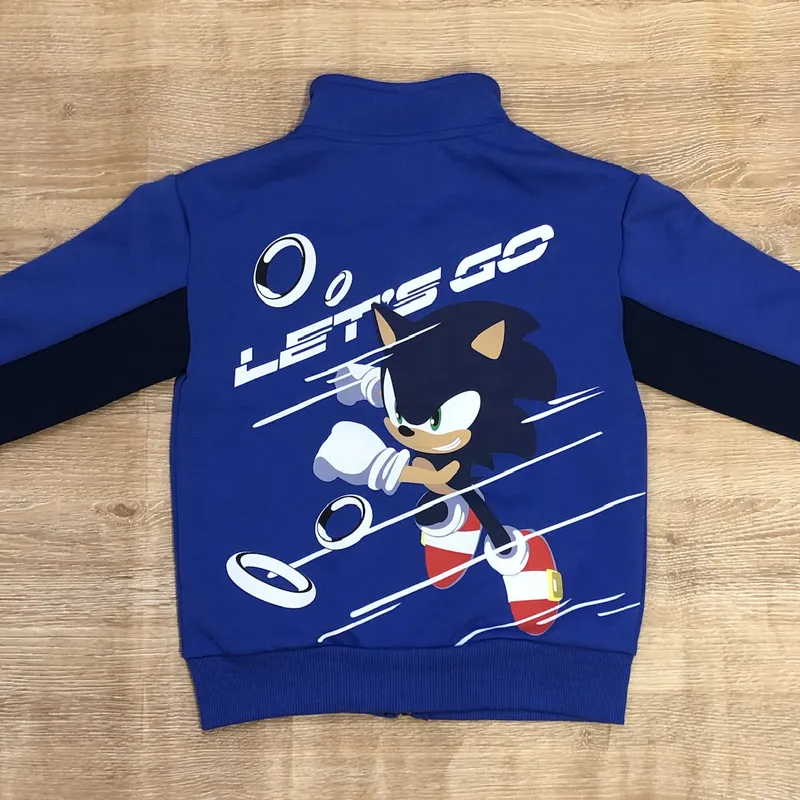 Abrigo con Sonic