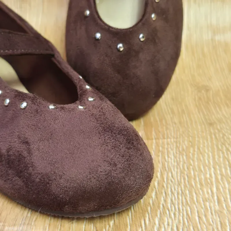 Balerinas de gamusa con detalles