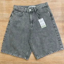 Bermuda de mezclilla gris