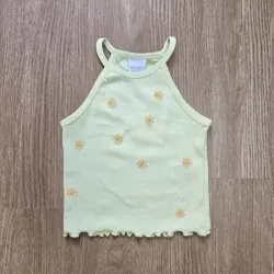 Blusa Amarilla de canalè con Flores