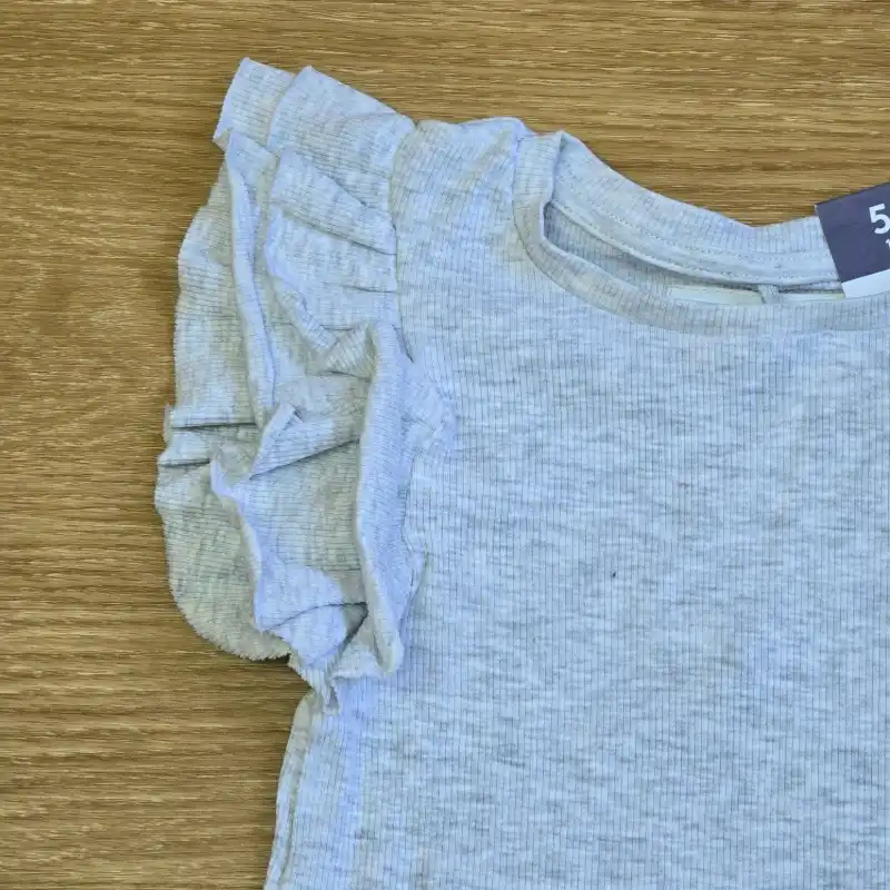 Blusa canalé gris