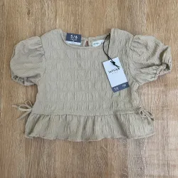 Blusa color marrón claro