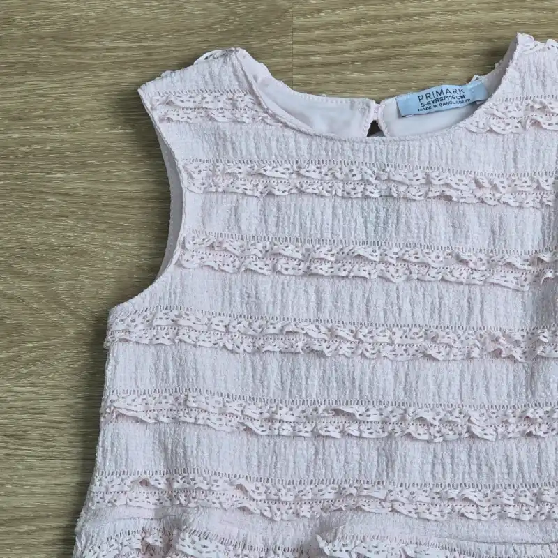 Blusa color rosada con vuelos