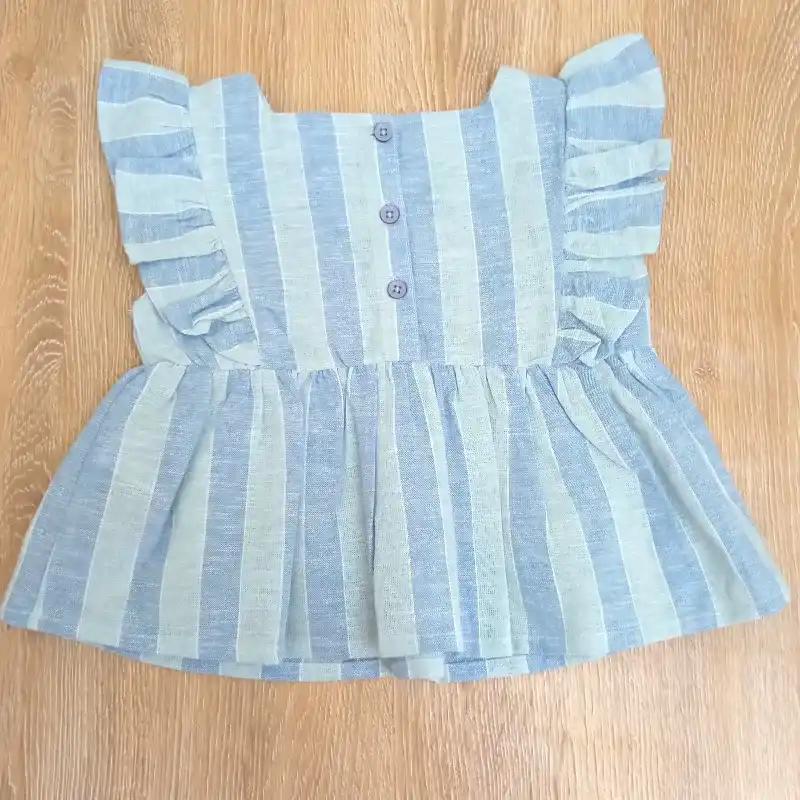 Blusa con rayas color azul