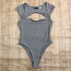 Body color gris
