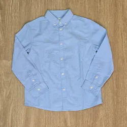 Camisa azul elegante
