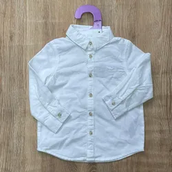 Camisa blanca de mangas largas 