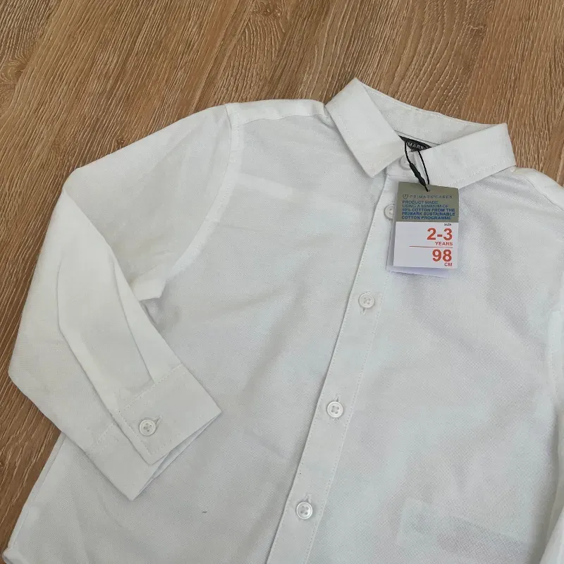 Camisa de mangas largas color blanco 