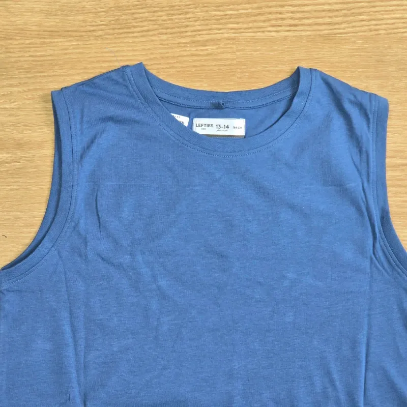 Camiseta azul Lefties
