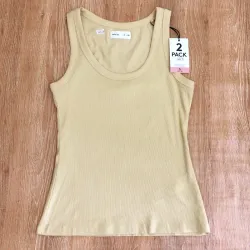 Camiseta básica color amarillo 