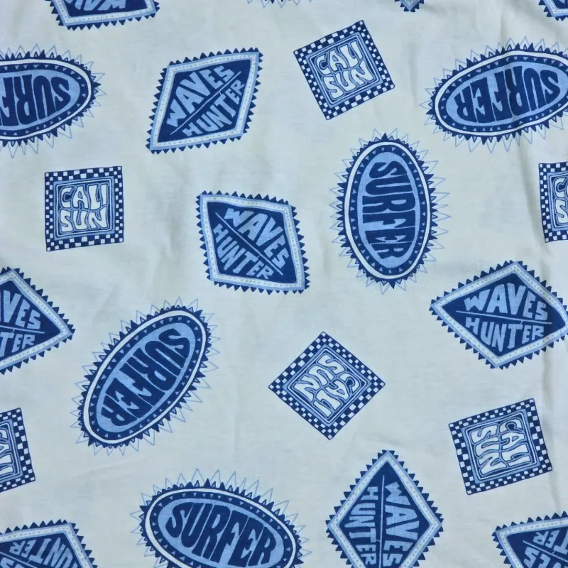 Camiseta blanca con detalles azules Lefties