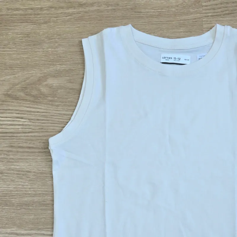 Camiseta color beich básica