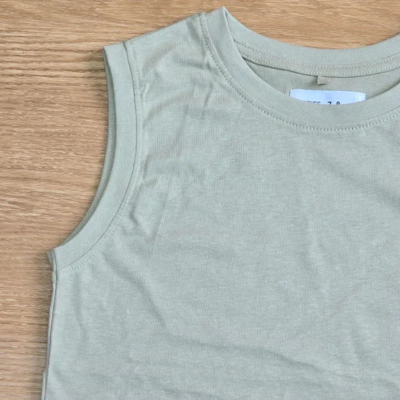 Camiseta color verde de algodón