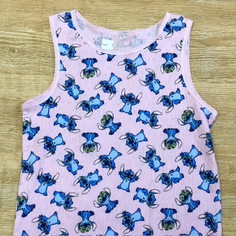 Camiseta de Stitch color rosada 